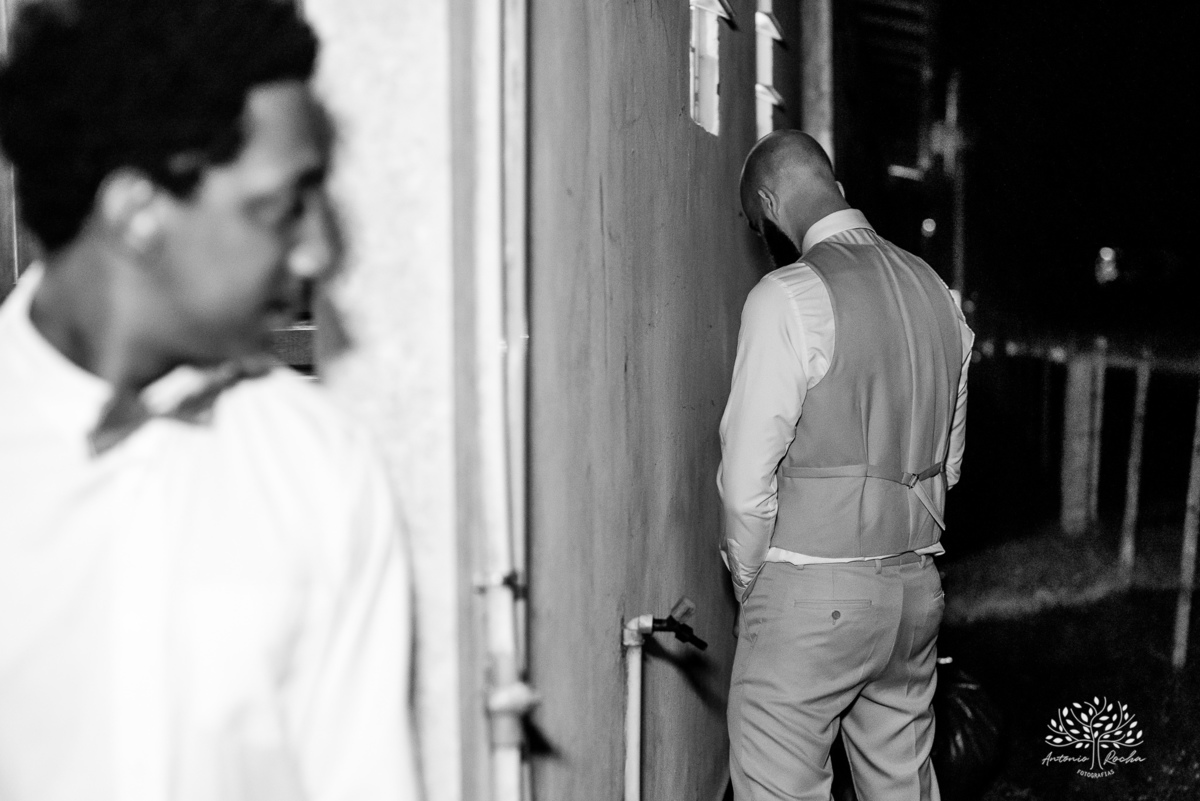 Caroline – Carol – Filipe – Casamento – Hora do Sim – Dia do Sim – Noivo – Noiva – Carro Antigo – Vestido de Noiva – Terno do Noivo – Buquê dos Sonhos - Pelotas - Antonio Rocha