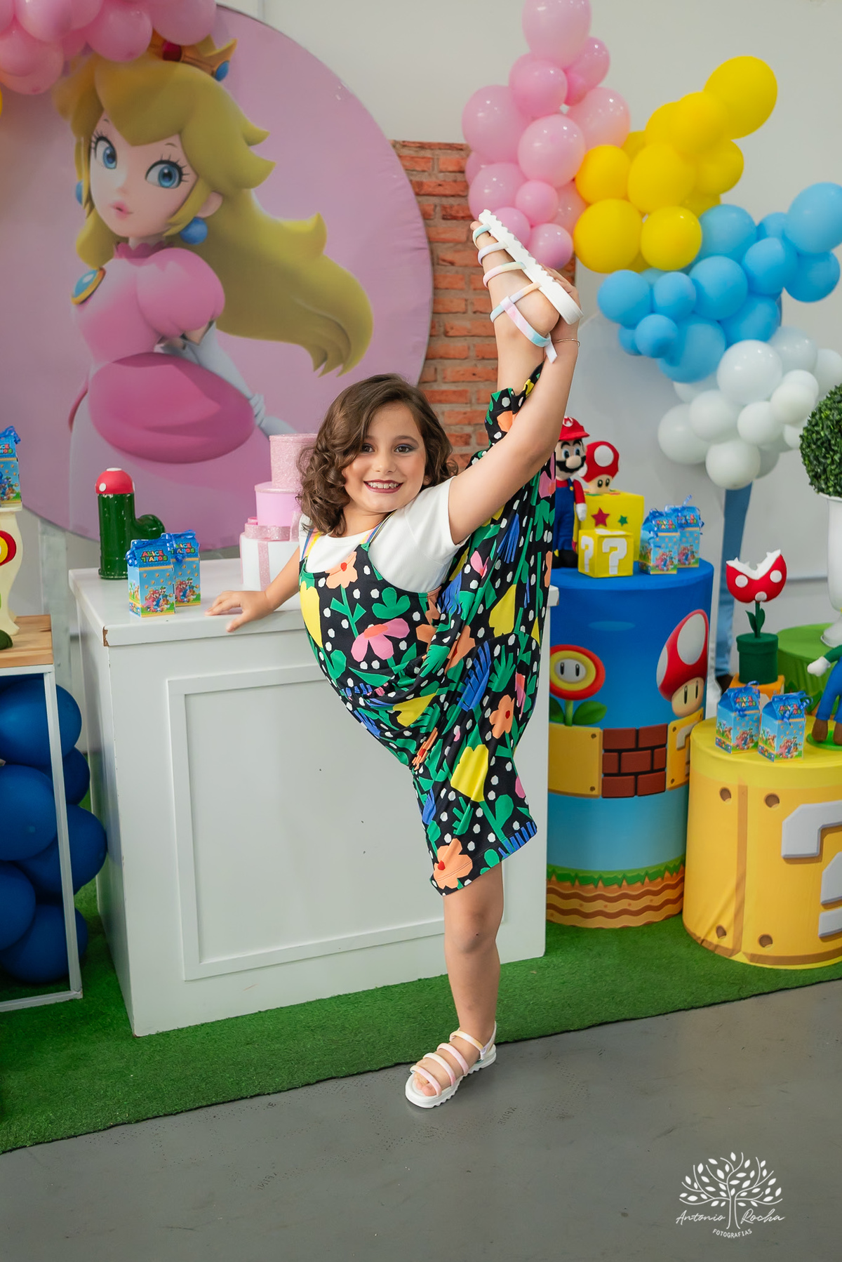 Alice - 8 anos - Super Mario Bros - Loly Pop - Rosalinda - Rio Grande - Pelotas - Antonio Rocha Fotografias - Festa Infantil - Fotografia de Família - Fotografia de Criança