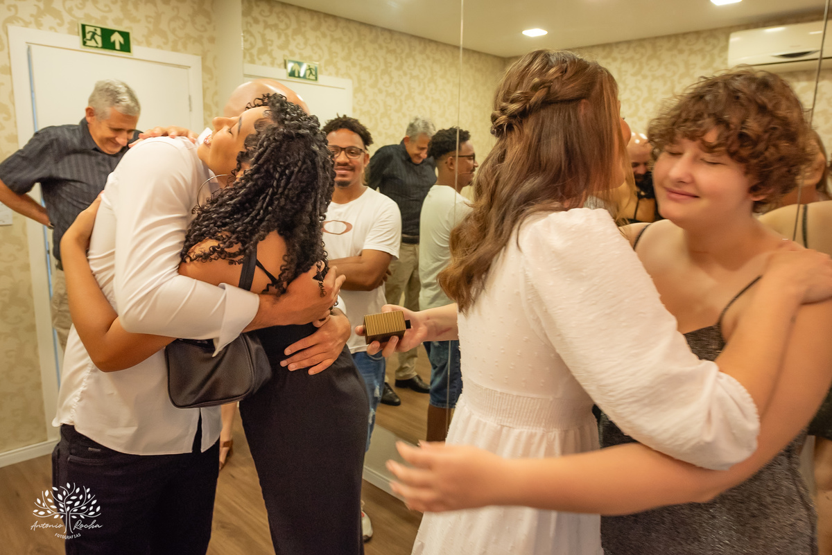 Danielle Kirst – Ismael – cartório Azevedo – Pelotas -  Foto Casamento civil – Cerimônia Civil - Fotografia de Casamento - Antonio Rocha Fotografias