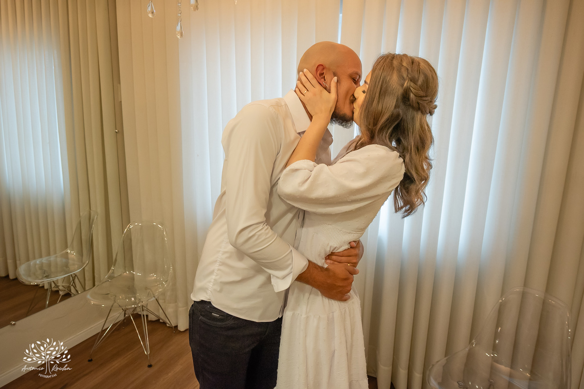Danielle Kirst – Ismael – cartório Azevedo – Pelotas -  Foto Casamento civil – Cerimônia Civil - Fotografia de Casamento - Antonio Rocha Fotografias