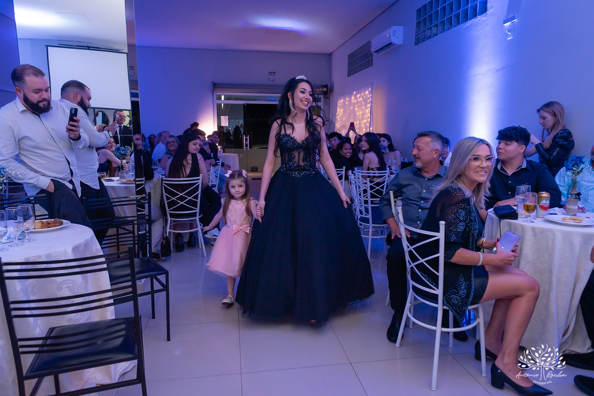 Isabely - 15 anos- quinze anos - Salão de Festas Bamboo - Infinity Bartenders - Pelotas - Antonio Rocha Fotografias