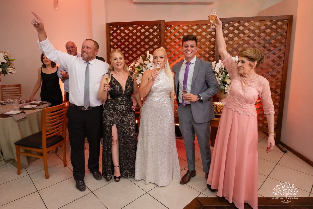 Caroline Madalozzo - Carol - medicina - UCPel - Dra - doutora - Médica - Formatura - recepção de formatura - festa de formatura - pelotas - Antonio Rocha Fotografias