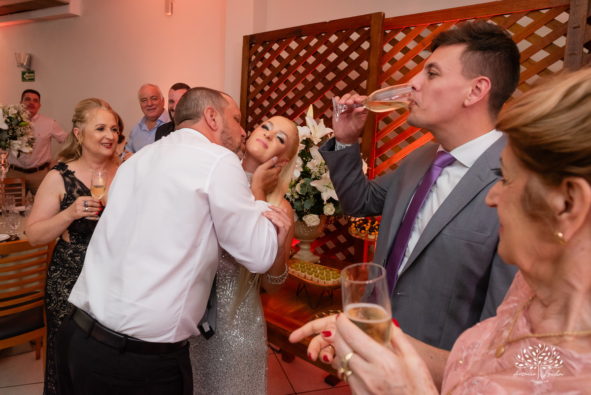 Caroline Madalozzo - Carol - medicina - UCPel - Dra - doutora - Médica - Formatura - recepção de formatura - festa de formatura - pelotas - Antonio Rocha Fotografias