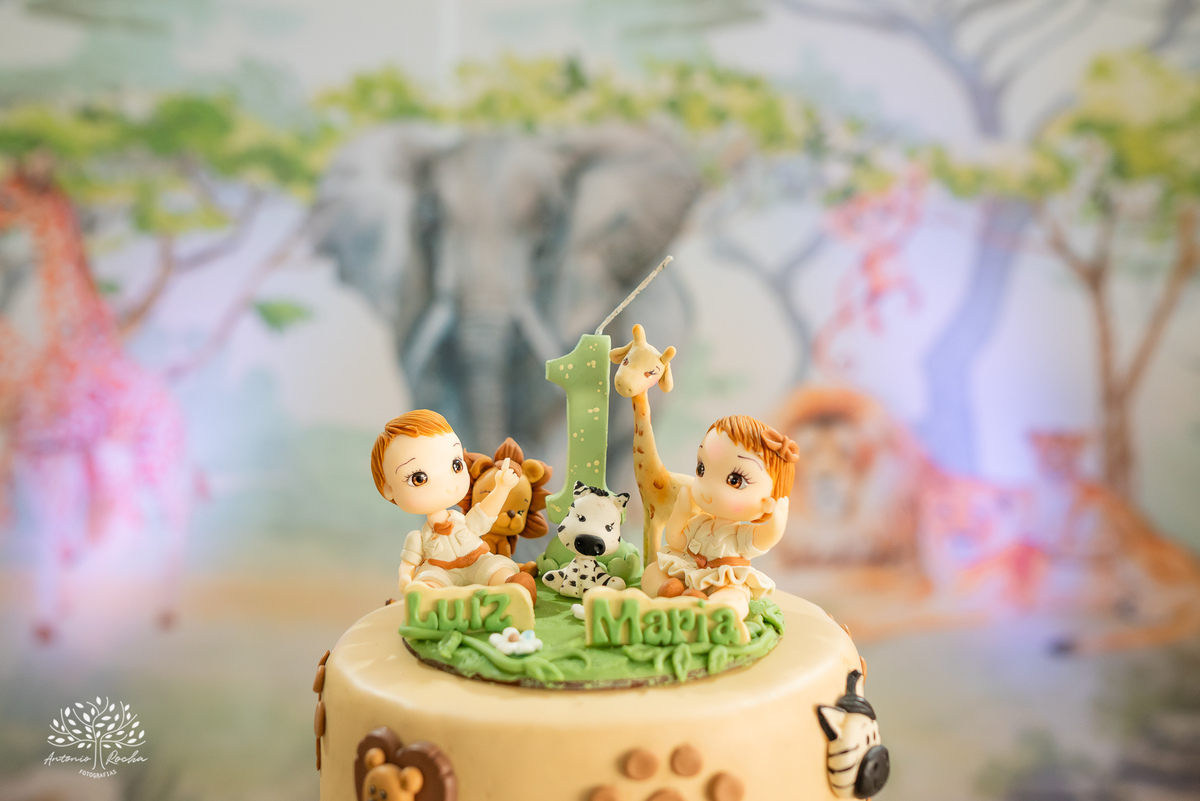 Maria - Luiz - Luanda - Fernando - Pelotas - Santa Catarina - Gêmeos - Irmãos - Pelotas - Antonio Rocha Fotografias - Tio Guigui - Safari - jeep - Menino - Menina - Aventura Safari - cassianoblefestas
