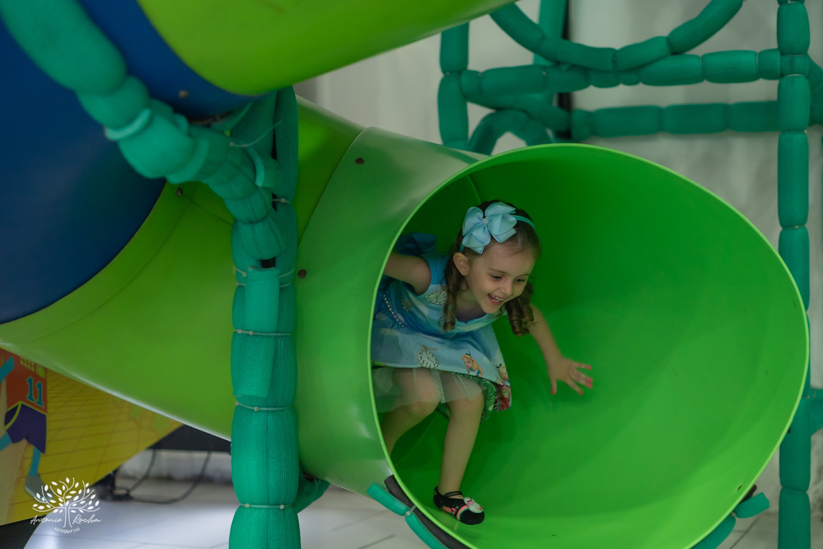 Alice – Cliff Kids - Festa Infantil – Festa de Criança – Fotografia de Família – Decoração Alice no País das Maravilhas – Chapeleiro Maluco - Pelotas - Antonio Rocha FotografiasAlice – Cliff Kids - Festa Infantil – Festa de Criança – Fotografia de Família