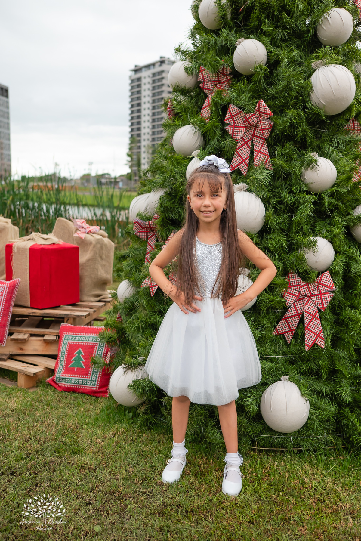 Ana Júlia – Formatura Infantil – Fotos de Formatura – Ensaio Externo – Formatura Pré-Escola – Toga Azul Infantil - Ensaio Infantil – Ensaio de Família – Fotografia de Família – Antonio Rocha Fotografias – Parque Una - Pelotas