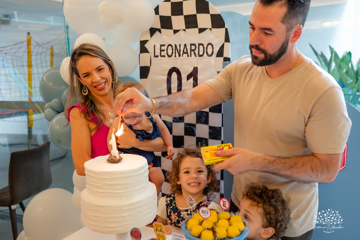 Leo – Léo – Leonardo - Residencial Fernando Pessoa – Almoço de família – Churrasco – Fotos de Aniversário - Festa Infantil – Festa de Criança –Fotografia de Família - Pelotas - Antonio Rocha Fotografias