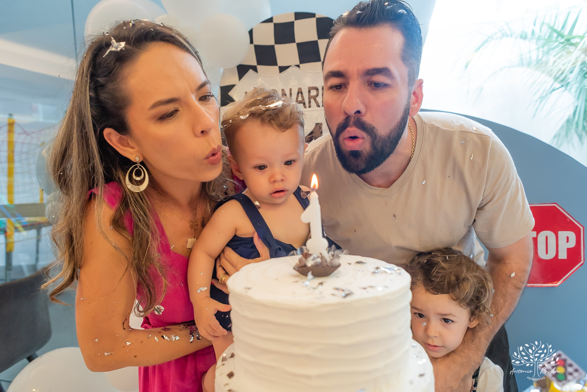 Leo – Léo – Leonardo - Residencial Fernando Pessoa – Almoço de família – Churrasco – Fotos de Aniversário - Festa Infantil – Festa de Criança –Fotografia de Família - Pelotas - Antonio Rocha FotografiasLeo – Léo – Leonardo - Residencial Fernando Pessoa – 