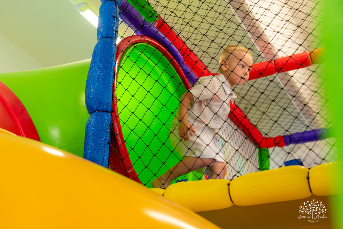 Miguel – 4 anos – Candy Club – Festa Infantil – Fotografia de Família - Fotos de Aniversário - Festa de Criança - Pelotas - Antonio Rocha Fotografias - maletinha colorida