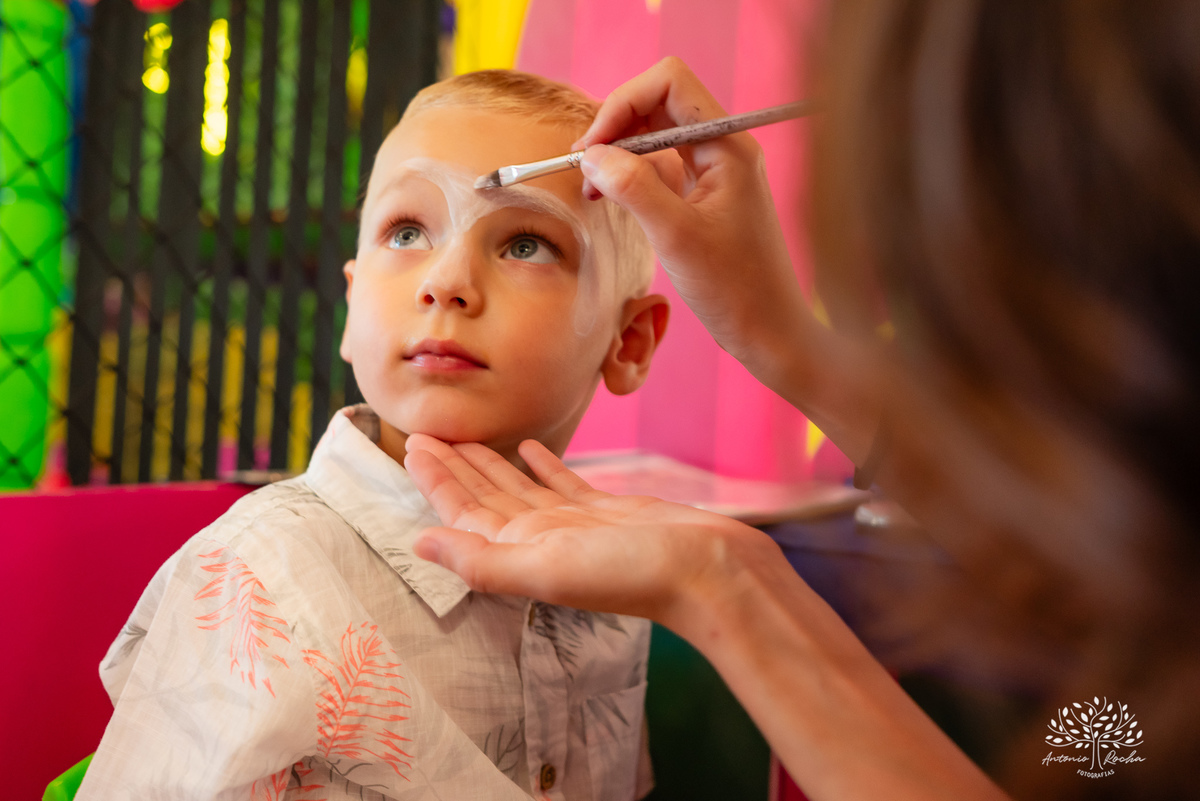 Miguel – 4 anos – Candy Club – Festa Infantil – Fotografia de Família - Fotos de Aniversário - Festa de Criança - Pelotas - Antonio Rocha Fotografias - maletinha colorida