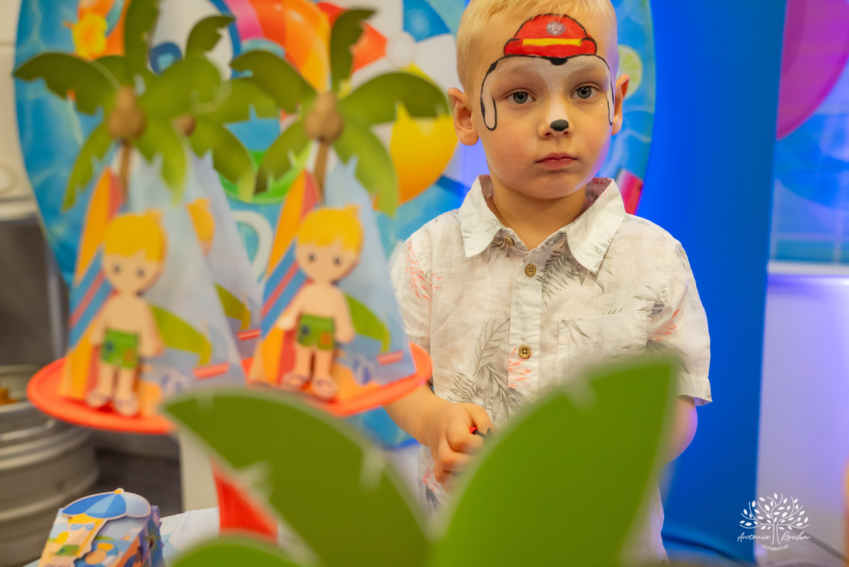 Miguel – 4 anos – Candy Club – Festa Infantil – Fotografia de Família - Fotos de Aniversário - Festa de Criança - Pelotas - Antonio Rocha Fotografias - maletinha colorida