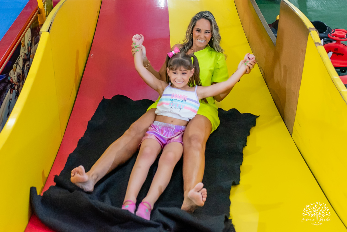 Rafaela - Rafa– 7 anos – Brincar e Ser Feliz – Festa Infantil – Fotografia de Família - Fotos de Aniversário - Festa de Criança - Pelotas - Antonio Rocha Fotografias
