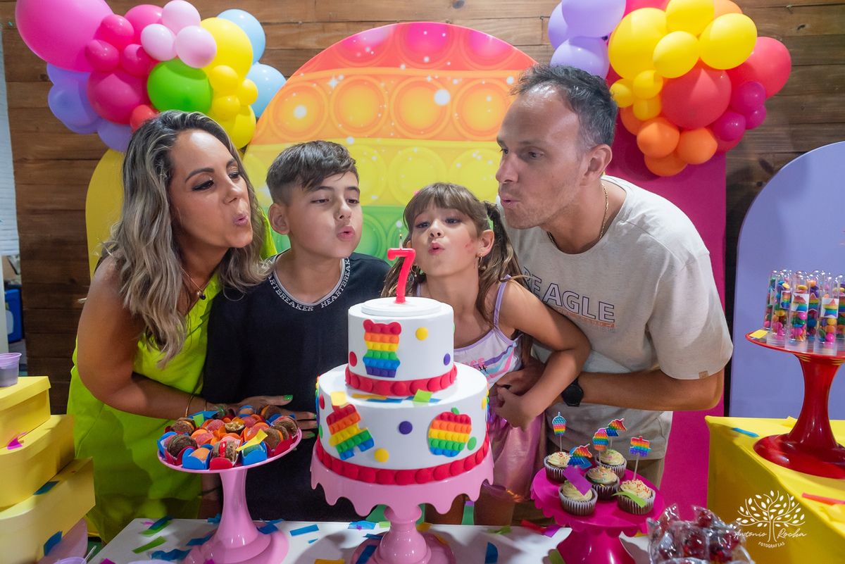 Rafaela - Rafa– 7 anos – Brincar e Ser Feliz – Festa Infantil – Fotografia de Família - Fotos de Aniversário - Festa de Criança - Pelotas - Antonio Rocha Fotografias