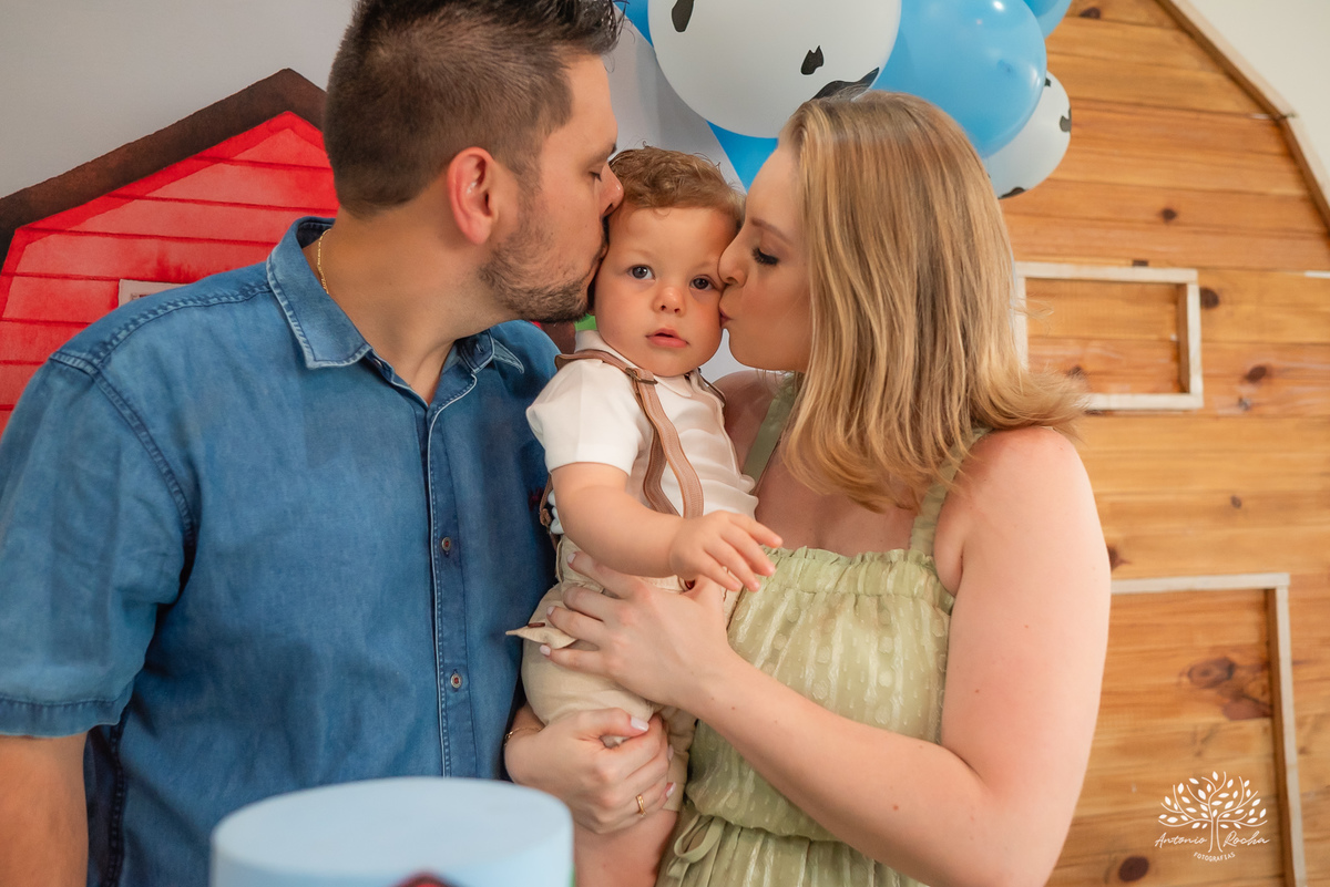 Bento – 1 ano – primeiro aninho – primeiro ano – Sítio Nossa Senhora das Graças – Churrasco de família -Festa Infantil – Fotografia de Família - Fotos de Aniversário - Festa de Criança - Pelotas - Antonio Rocha Fotografias