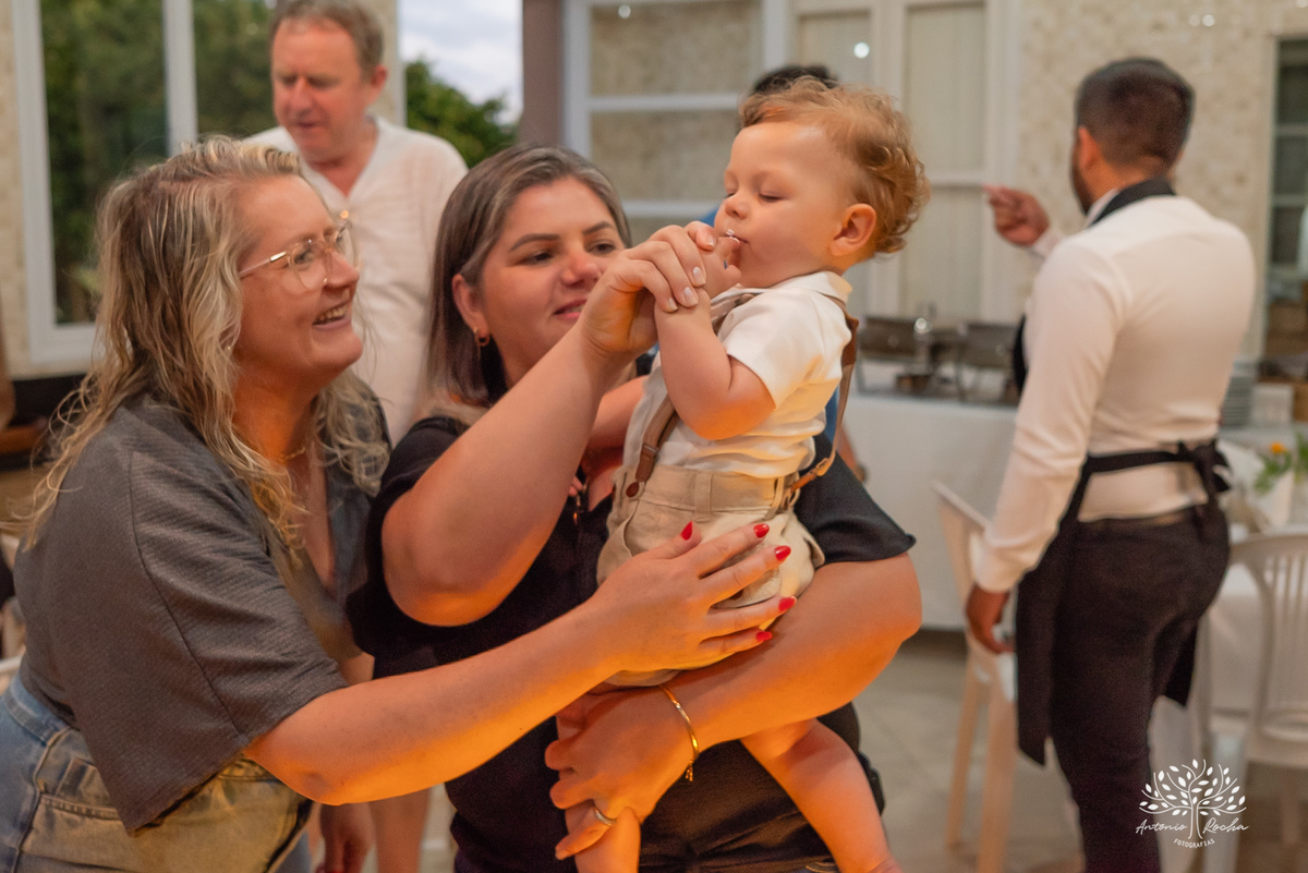Bento – 1 ano – primeiro aninho – primeiro ano – Sítio Nossa Senhora das Graças – Churrasco de família -Festa Infantil – Fotografia de Família - Fotos de Aniversário - Festa de Criança - Pelotas - Antonio Rocha Fotografias