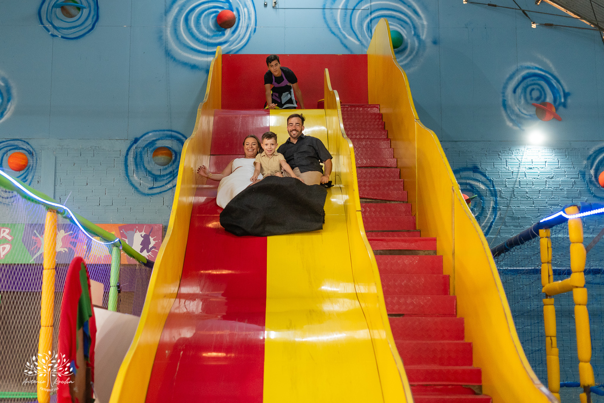 Arthur–7 anos – sete anos – roblox – brincar e ser feliz – brincadeira de criança – cabo de guerra -  -Festa Infantil – Fotografia de Família - Fotos de Aniversário - Festa de Criança - Pelotas - Antonio Rocha Fotografias