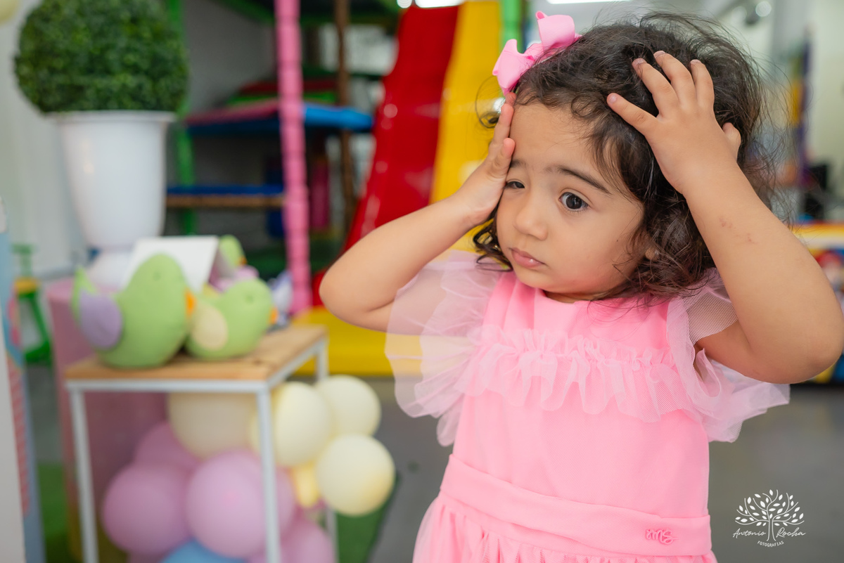 Maite – 3 anos – Loly Pop – Jardim Secreto - Festa Infantil – Fotografia de Família - Fotos de Aniversário - Festa de Criança - Pelotas - Antonio Rocha Fotografias – Cachorro-quente – bolo de aniversário – picolé – Murilo Cunha– Manuella Carvalho- MannuMa