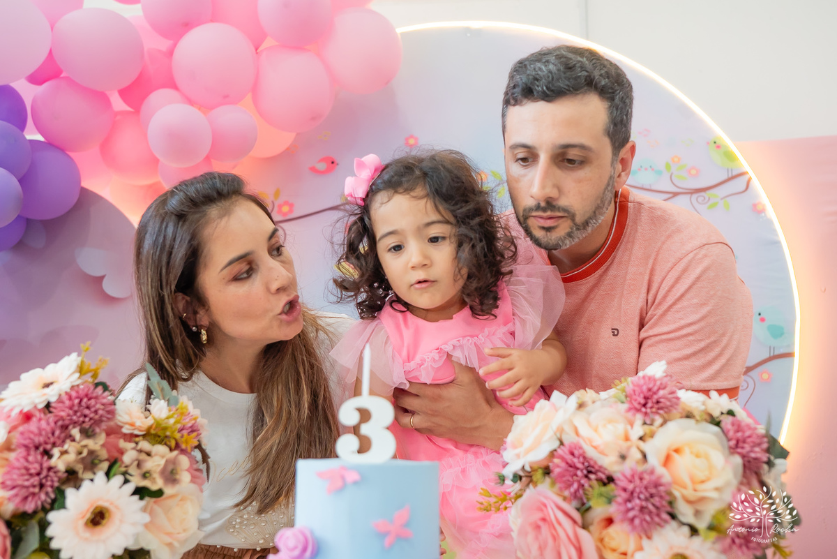 Maite – 3 anos – Loly Pop – Jardim Secreto - Festa Infantil – Fotografia de Família - Fotos de Aniversário - Festa de Criança - Pelotas - Antonio Rocha Fotografias – Cachorro-quente – bolo de aniversário – picolé – Murilo Cunha– Manuella Carvalho- Mannu