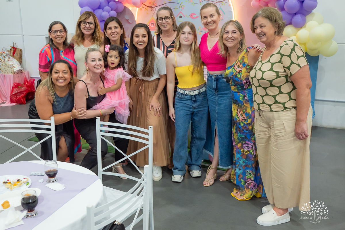 Maite – 3 anos – Loly Pop – Jardim Secreto - Festa Infantil – Fotografia de Família - Fotos de Aniversário - Festa de Criança - Pelotas - Antonio Rocha Fotografias – Cachorro-quente – bolo de aniversário – picolé – Murilo Cunha– Manuella Carvalho- Mannu