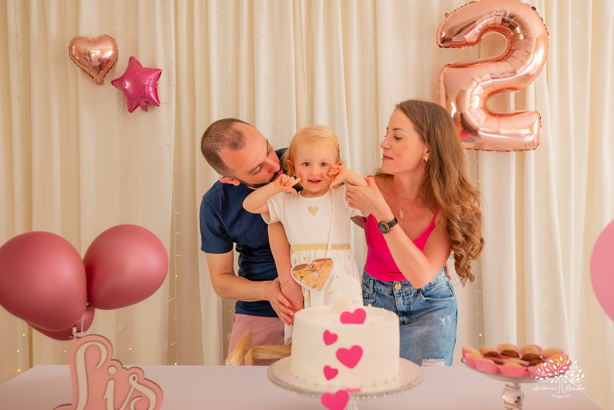 Lis – 2 anos – Dias Maza - Festa em Casa – Piscina de Bolinha – Pula-pula  – dois aninhos - Festa Infantil – Fotografia de Família - Fotos de Aniversário - Condominio Dias Mazza - Festa de Criança - Pelotas - Antonio Rocha Fotografias