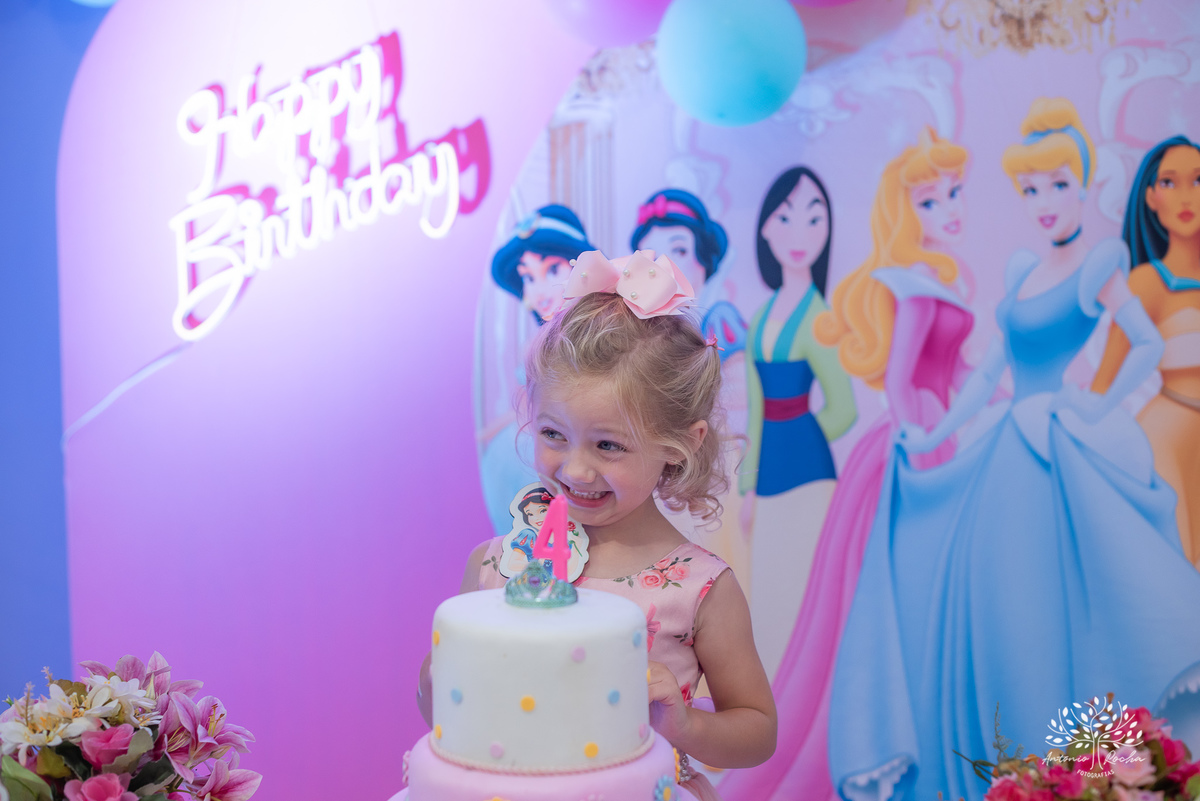 Manuela – Manu – 4 anos – Festa Infantil – Festa de Criança – Festa de Família – fotografia – Princesas - Walt Disney – Fotos de Aniversário – Arte e Riso – Ivana Manke – Maicon Schumacher - Antonio Rocha Fotografias - Pelotas