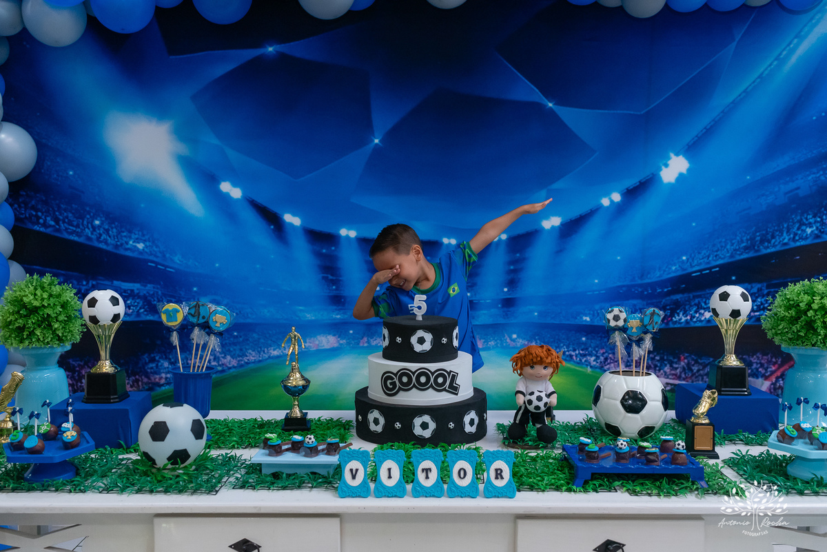 Vitor – 5 anos - Festa Infantil – Festa de Criança – Festa de Família – fotografia – decoração de futebol – camisa 10 – clifff kids – Fotos de Aniversário – Tio Tatá – Anima - Antonio Rocha Fotografias - Pelotas