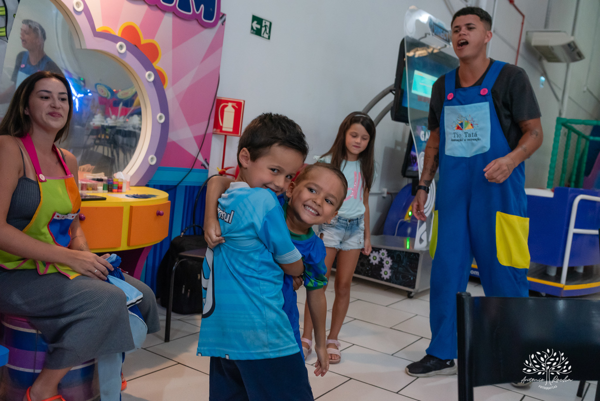 Vitor – 5 anos - Festa Infantil – Festa de Criança – Festa de Família – fotografia – decoração de futebol – camisa 10 – clifff kids – Fotos de Aniversário – Tio Tatá – Anima - Antonio Rocha Fotografias - Pelotas
