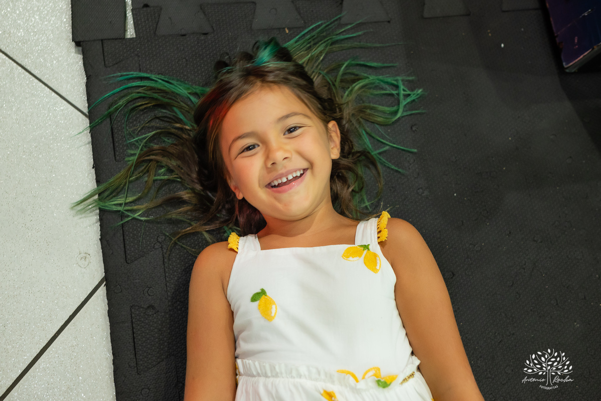 Alice – 5 anos - Festa Infantil – Festa de Criança – Festa de Família – fotografia – decoração de porquinho da índia – tio guigui – Fotos de Aniversário – baladinha infantil – chopp 35 - Antonio Rocha Fotografias - Pelotas