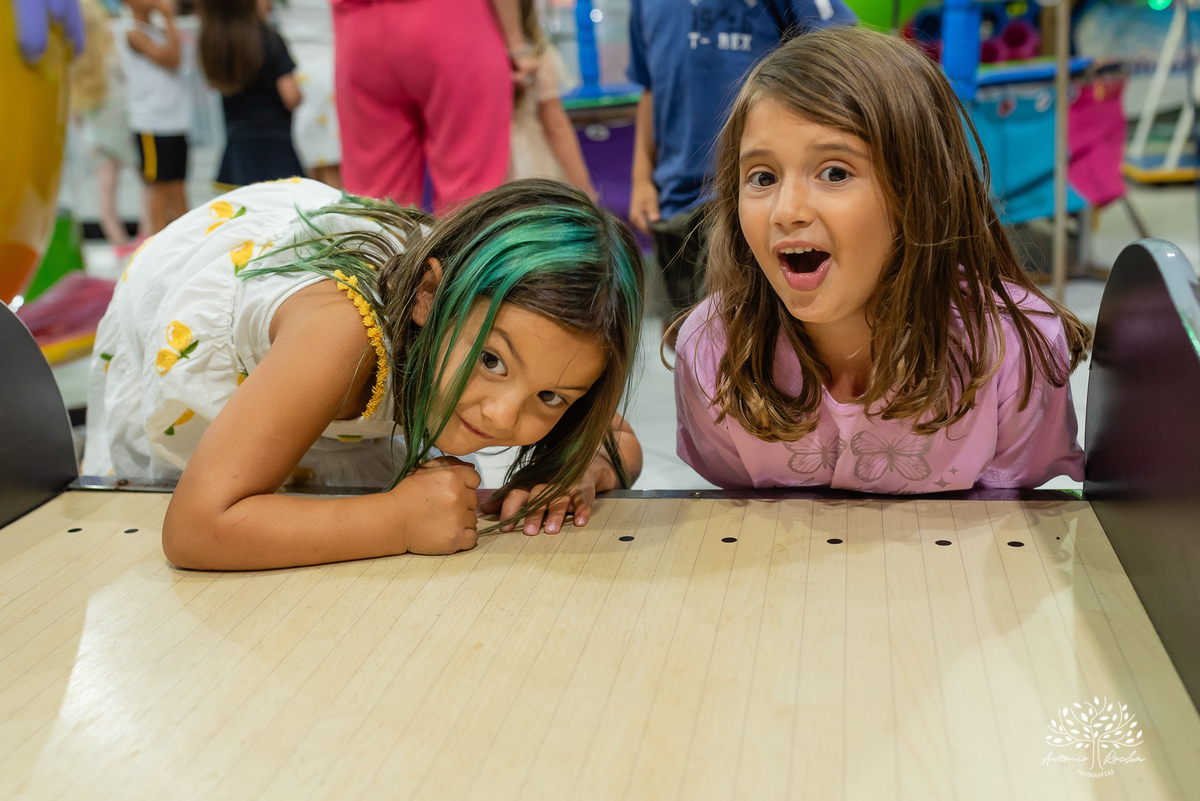 Alice – 5 anos - Festa Infantil – Festa de Criança – Festa de Família – fotografia – decoração de porquinho da índia – tio guigui – Fotos de Aniversário – baladinha infantil – chopp 35 - Antonio Rocha Fotografias - Pelotas