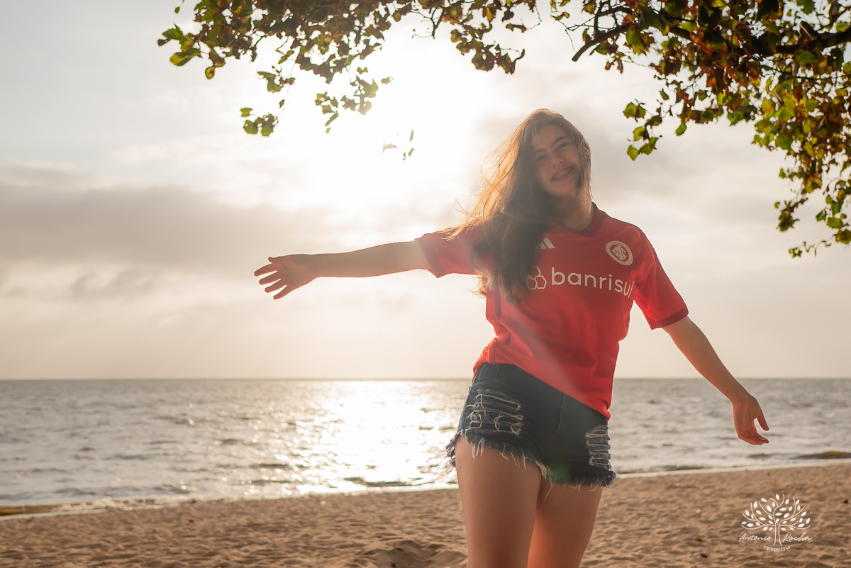 Helena Kickhofel – 15 anos – quinze anos – ensaio pré-festa – ensaio externo – festa de 15 anos – debutante – Ensaio fotográfico Laranjal – Ensaio Fotográfico Parque Una – Fotos de 15 anos – Pelotas – Antonio Rocha Fotografias