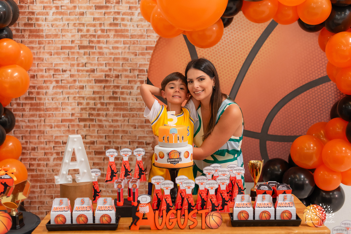 Augusto – 5 anos - Festa Infantil – Festa de Criança – Festa de Família – fotografia – basquete – NBA – Cliff Kids – Fotos de Aniversário - Antonio Rocha Fotografias - Pelotas