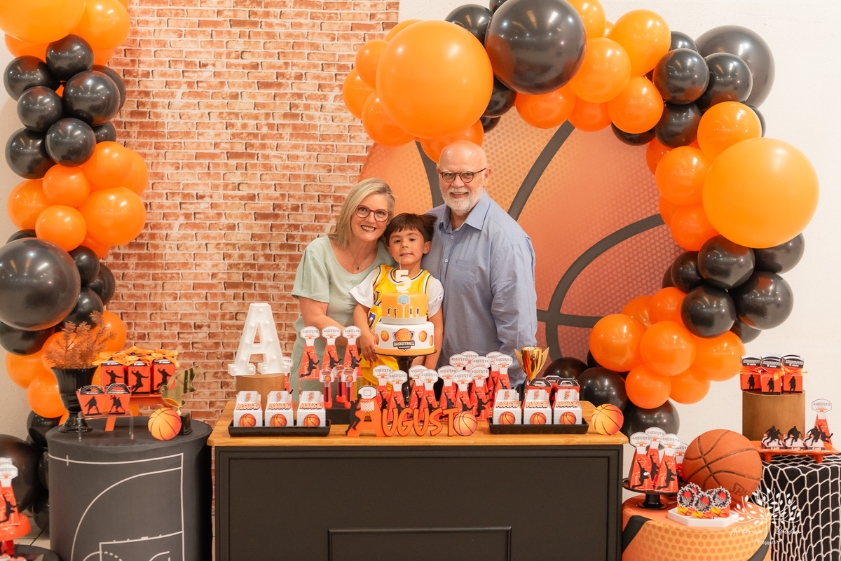 Augusto – 5 anos - Festa Infantil – Festa de Criança – Festa de Família – fotografia – basquete – NBA – Cliff Kids – Fotos de Aniversário - Antonio Rocha Fotografias - Pelotas