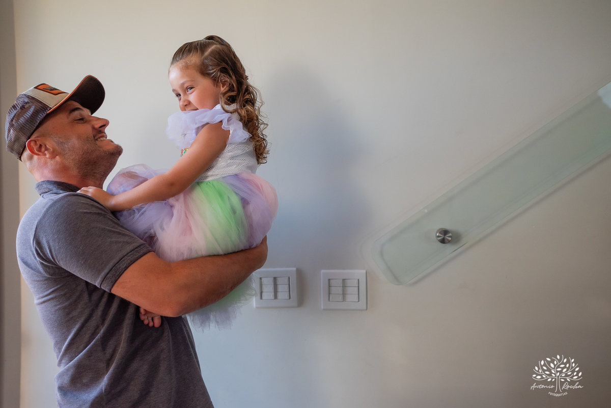 Beatriz - 4 anos - segundo dia - comemoração - casa - escola - amigos - decoração - unicórnio - balão surpresa - animação - Joaninha - - Luana - Antoniony – Aurora – Alphaville – Antonio Rocha Fotografias - Pelotas