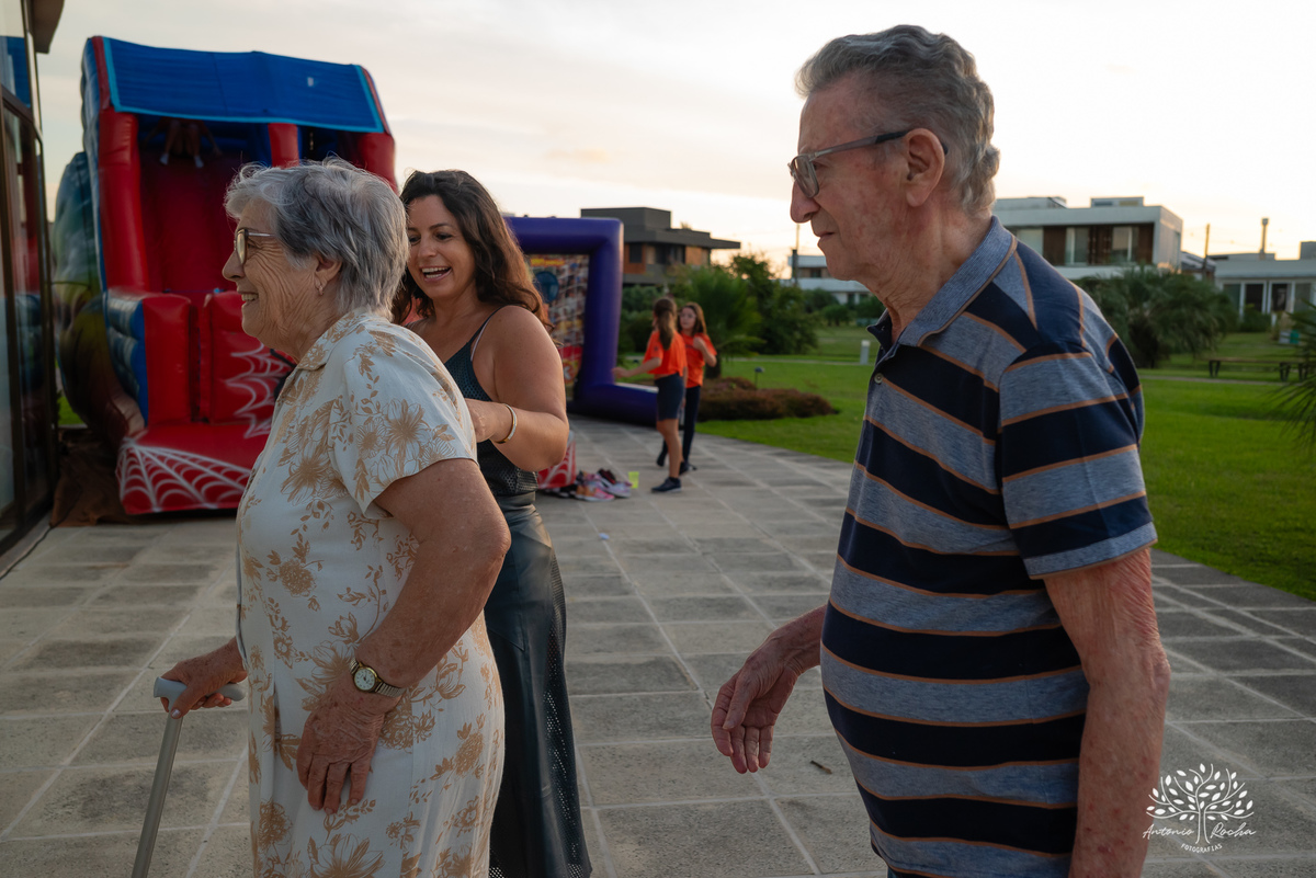 Bruno – 10 anos – dez anos – Aniversario em casa – Condominio Lagos – Festa pos escola – Mário Quintana – Festa de play – Antonio Rocha Fotografias - Pelotas