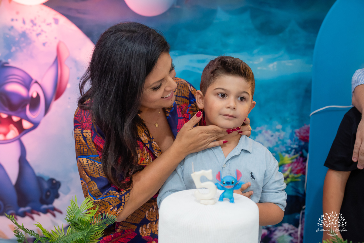 Cinco anos - José (Zeco) - Alegria - Família unida - Amor - Afinidade - Aniversário - Stisch - Afeto - Irmão João - Memórias - Amizade –Sorrisos - Aventuras - Confiança - Gratidão – Patrícia - Simch – Roberto – Antonio Rocha Fotografias - Pelotas