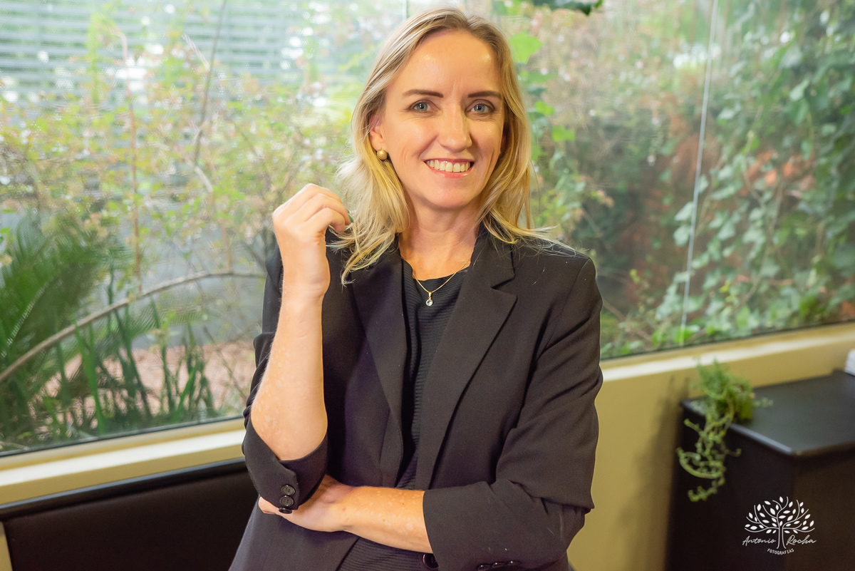 Karoline – Schneid – ensaio – Profissional – Identidade – Autenticidade – Valores – Naarrativa – Visual – Presença – Online – Marketing – Representação  - Satisfação – Conexão com audiência –Equipe - Competente –Antonio Rocha Fotografias - Pelotas