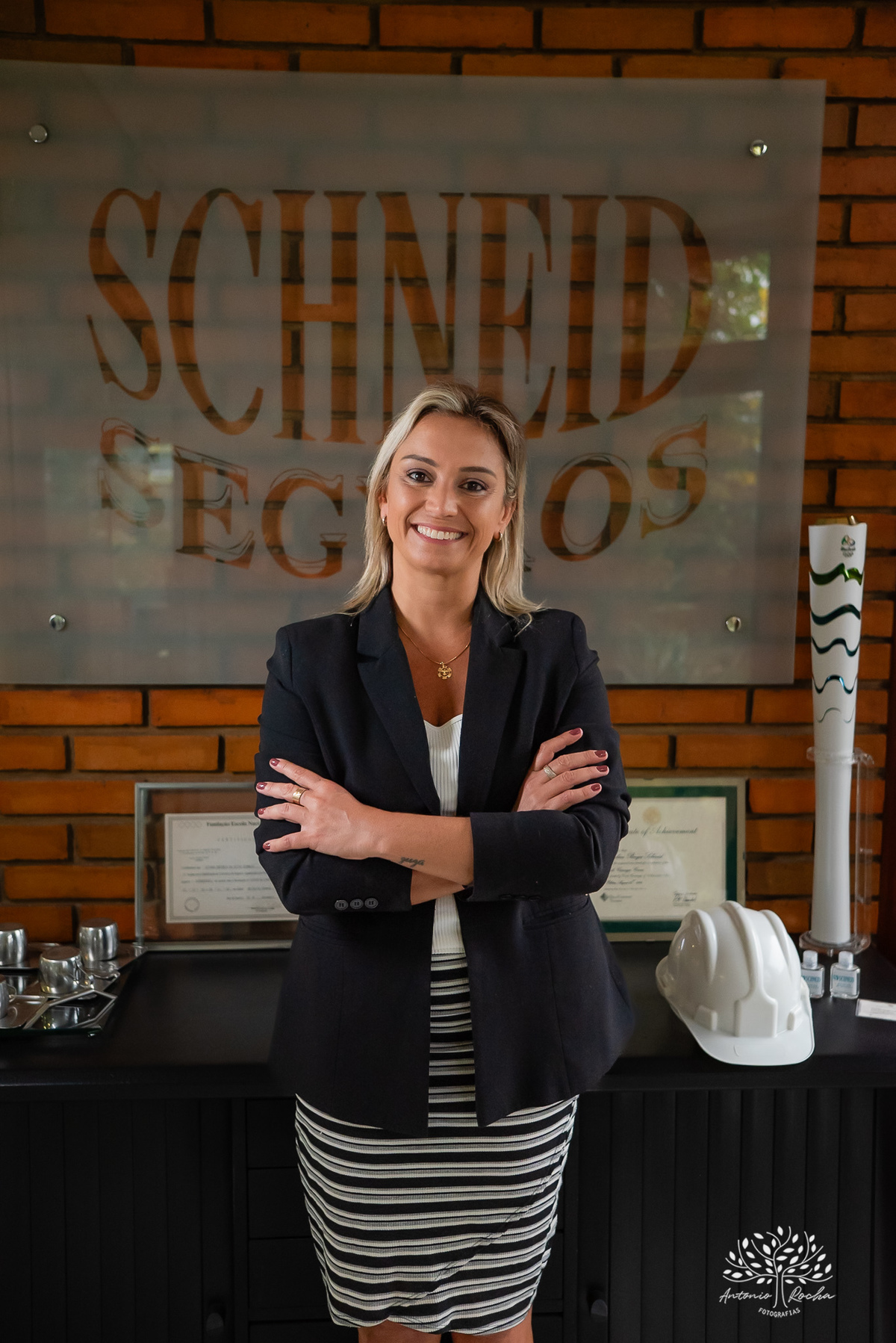 Karoline – Schneid – ensaio – Profissional – Identidade – Autenticidade – Valores – Naarrativa – Visual – Presença – Online – Marketing – Representação  - Satisfação – Conexão com audiência –Equipe - Competente –Antonio Rocha Fotografias - Pelotas