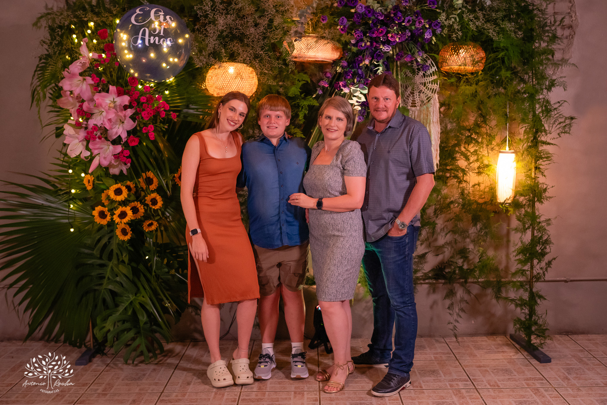 Elis Radmann – desafios – conquistas -  mulher forte – determinada – inspiração – aniversári 51 anos -  festa emocionante – Radmann – IPO - foto da família – exemplo – prévia – celebração – comemoração – Pelotas - Antonio Rocha Fotografia