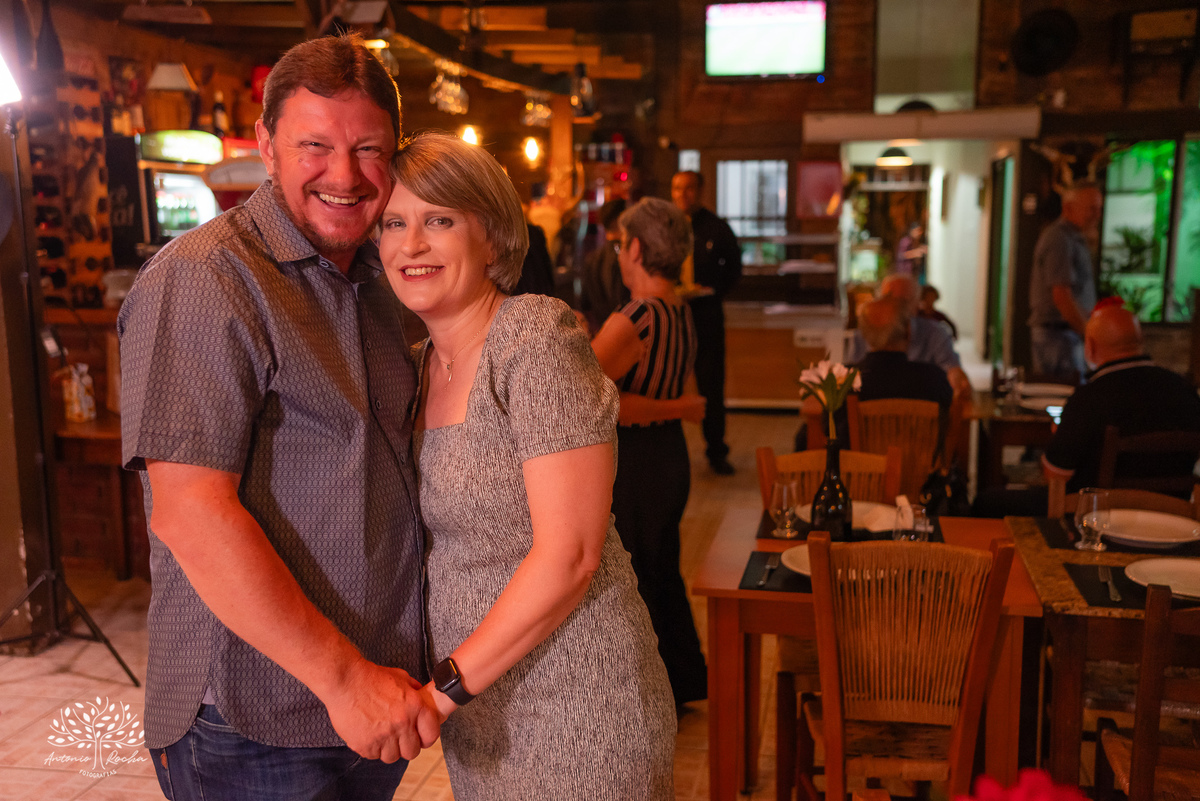 Elis Radmann – desafios – conquistas -  mulher forte – determinada – inspiração – aniversári 51 anos -  festa emocionante – Radmann – IPO - foto da família – exemplo – prévia – celebração – comemoração – Pelotas - Antonio Rocha Fotografia