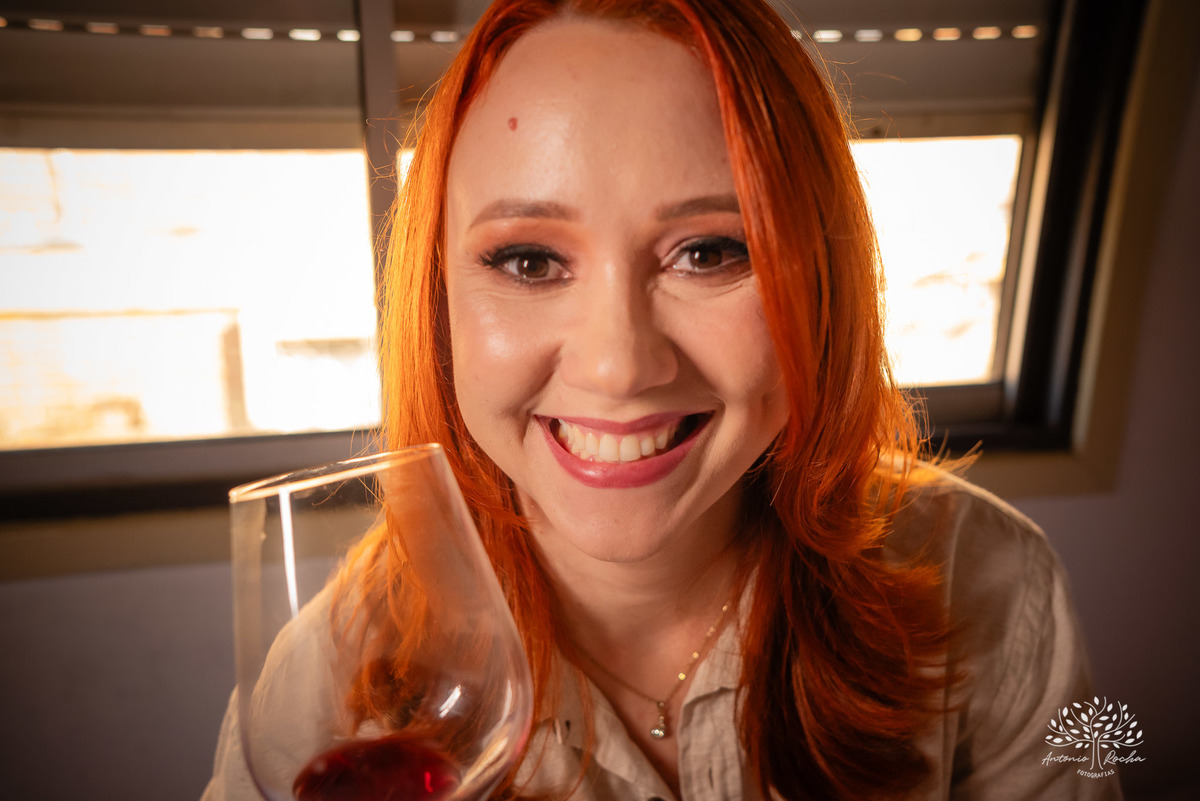 Márcia- 30 anos- ensaio comemorativo- Parque Una- atmosfera descontraída- vida- personalidade marcante- entardecer- paleta de cores- essência- confiança- registrar- memórias- casamento- Leonardo- novo ciclo- emoções- lembranças- Antonio Rocha Fotografias 