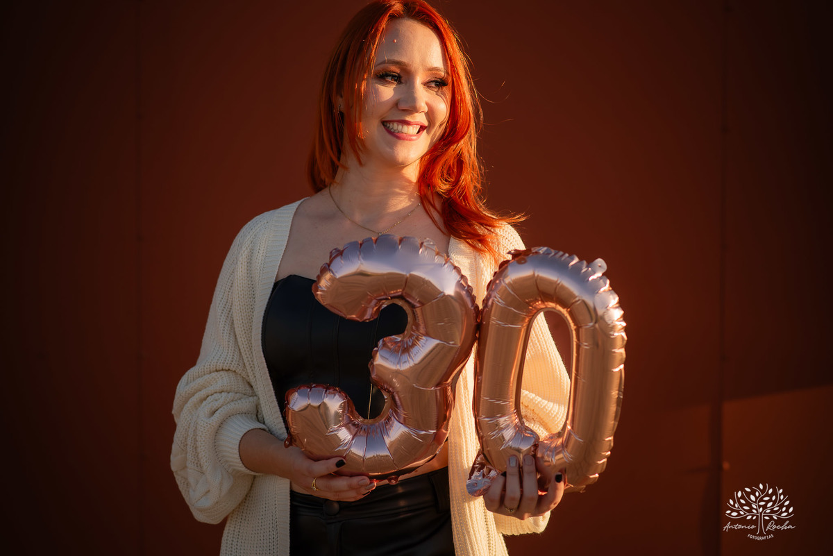 Márcia- 30 anos- ensaio comemorativo- Parque Una- atmosfera descontraída- vida- personalidade marcante- entardecer- paleta de cores- essência- confiança- registrar- memórias- casamento- Leonardo- novo ciclo- emoções- lembranças- Antonio Rocha Fotografias 