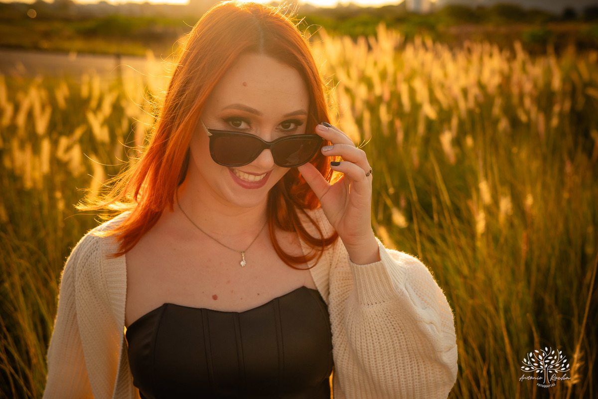 Márcia- 30 anos- ensaio comemorativo- Parque Una- atmosfera descontraída- vida- personalidade marcante- entardecer- paleta de cores- essência- confiança- registrar- memórias- casamento- Leonardo- novo ciclo- emoções- lembranças- Antonio Rocha Fotografias 