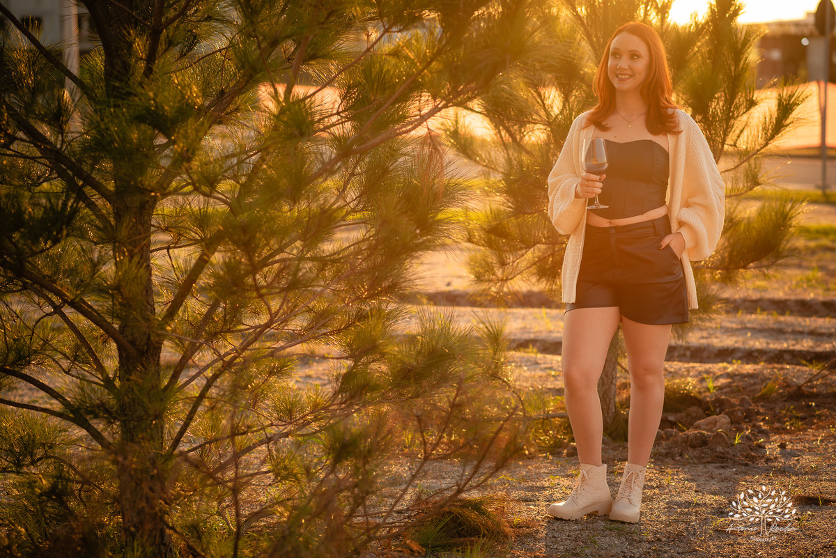 Márcia- 30 anos- ensaio comemorativo- Parque Una- atmosfera descontraída- vida- personalidade marcante- entardecer- paleta de cores- essência- confiança- registrar- memórias- casamento- Leonardo- novo ciclo- emoções- lembranças- Antonio Rocha Fotografias 