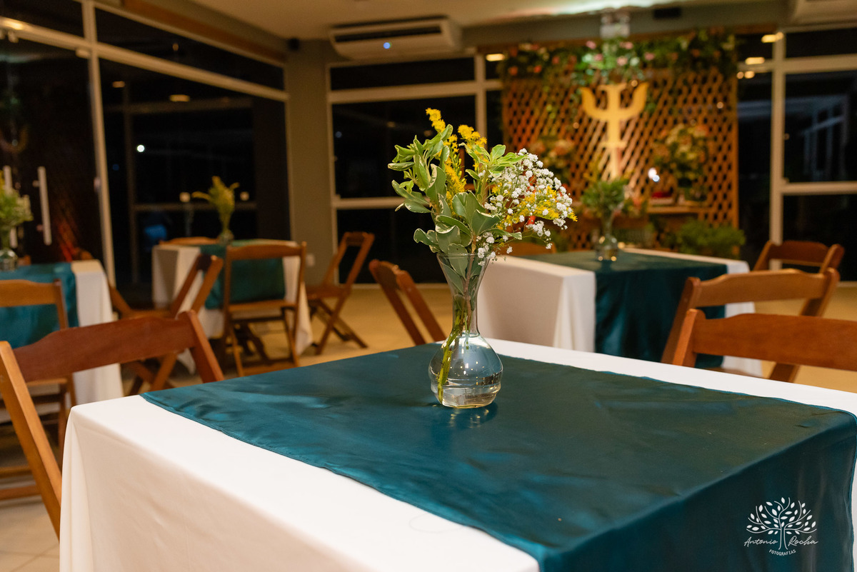 recepção - formatura - Ane - comemoração - amigos - familiares - sonho - vida - trajetória - profissão – psicologia - celebrar - conquista - abraços - sorrisos - churrasco - Brasa em Casa - chopinho – música – Antonio Rocha Fotografias - Pelotas