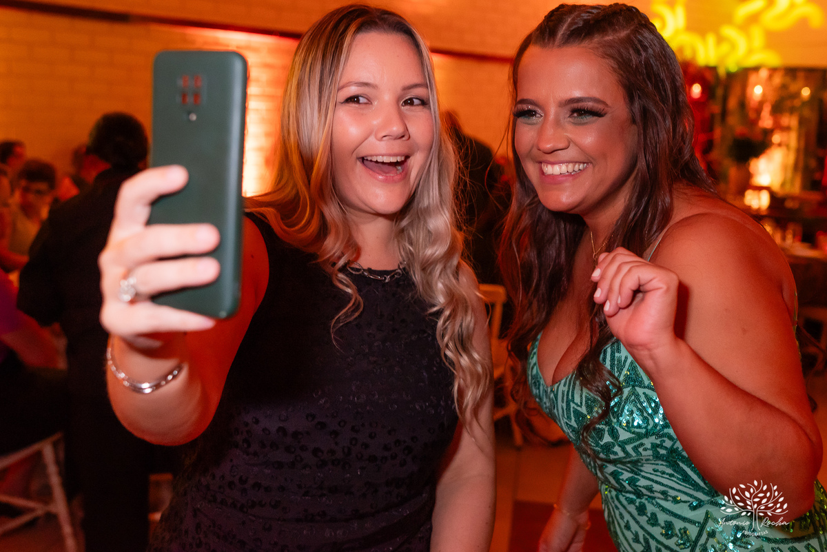 Bruna Fonseca – Psicologia – formatura – reencontros – Isa - amigos – Amâncio Jorge e Banda – CTMR – Antonio Rocha Fotografias – Pelotas – Zé Neto – ZN Eventos