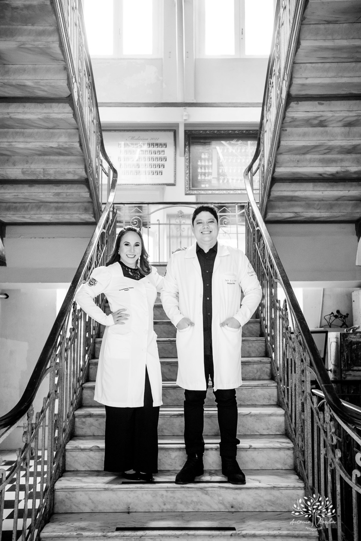 Auri - Jader - Formandos - Residência - Médica - Pediatria - FAMED - UFPEL – crianças - Empatia - Faculdade - Medicina - Universidade - Federal - Pelotas - Ensaio - formatura - Antonio - Rocha – Fotografias - Pelotas