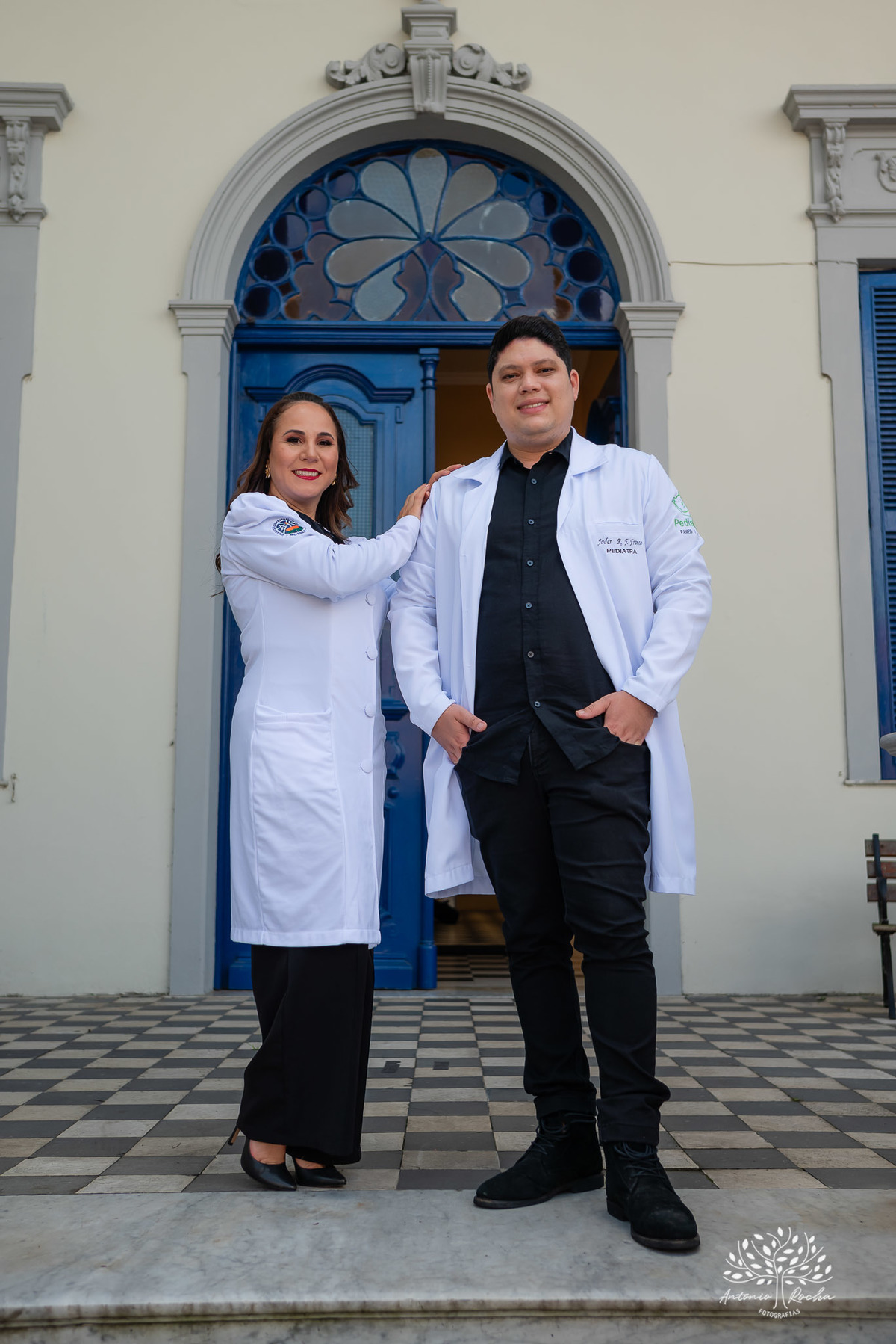 Auri - Jader - Formandos - Residência - Médica - Pediatria - FAMED - UFPEL – crianças - Empatia - Faculdade - Medicina - Universidade - Federal - Pelotas - Ensaio - formatura - Antonio - Rocha – Fotografias - Pelotas