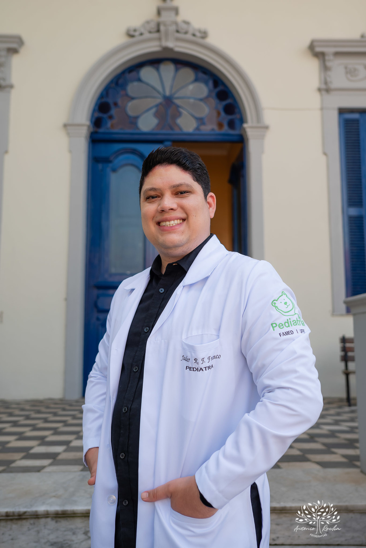 Auri - Jader - Formandos - Residência - Médica - Pediatria - FAMED - UFPEL – crianças - Empatia - Faculdade - Medicina - Universidade - Federal - Pelotas - Ensaio - formatura - Antonio - Rocha – Fotografias - Pelotas