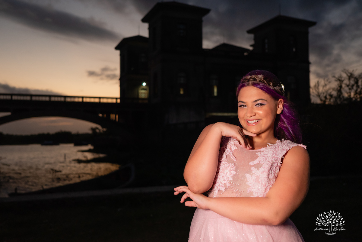 •	Eduarda Leão – Duda - 15 anos -Ensaio pré-festa – Pelotas -Parque Uma - Las Acácias - Sorriso contagiante - debutantes - Making of - Ponte Jaguarão-Rio Branco - AABB de Jaguarão - Festa íntima – valsa - Dança coreografada - Antonio Rocha Fotografias