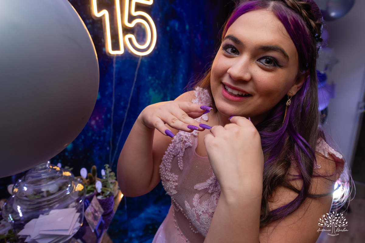 •	Eduarda Leão – Duda - 15 anos -Ensaio pré-festa – Pelotas -Parque Uma - Las Acácias - Sorriso contagiante - debutantes - Making of - Ponte Jaguarão-Rio Branco - AABB de Jaguarão - Festa íntima – valsa - Dança coreografada - Antonio Rocha Fotografias